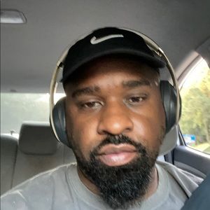 Meet your Posher, Corey